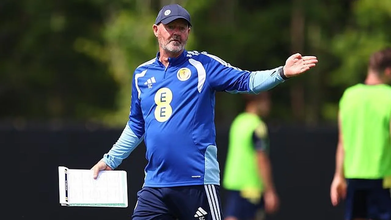 史蒂夫·克拉克防守部署事实进展时间线分析：从海地对决防守强调到波士顿首战